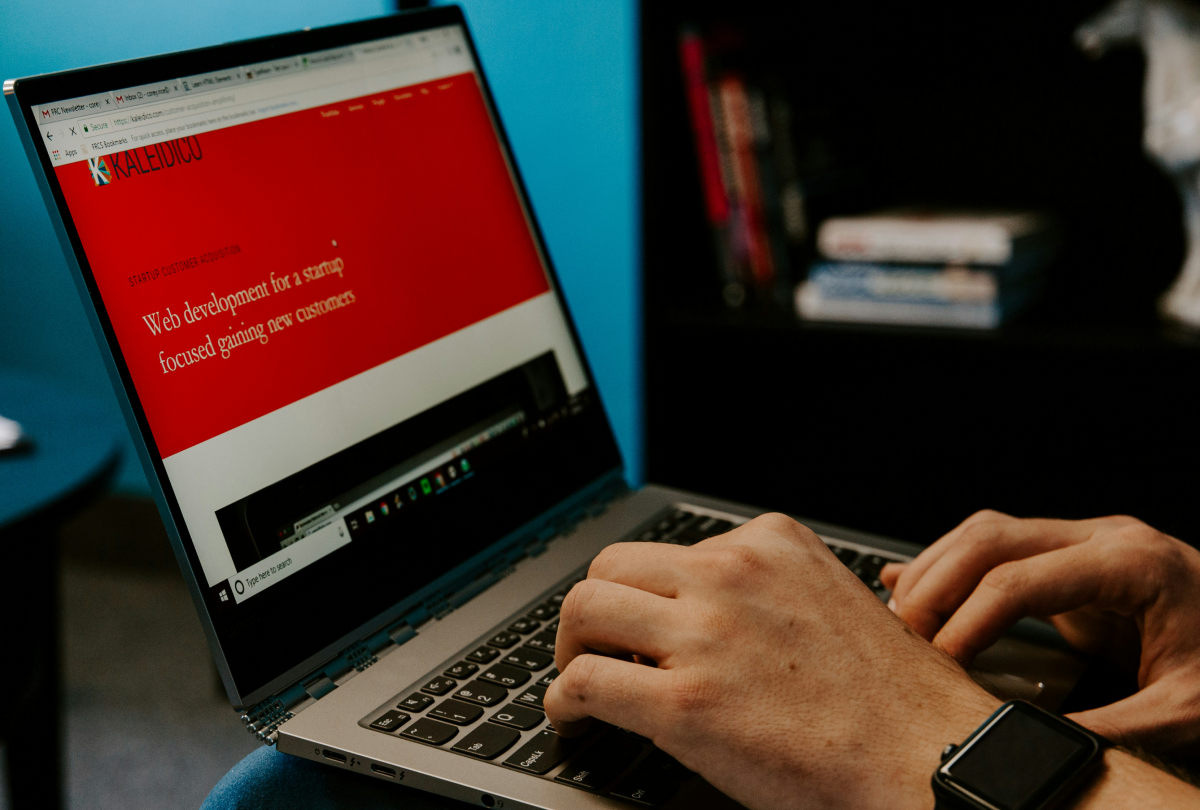 Create Unique Experiences With Our Shopify Development Retainer