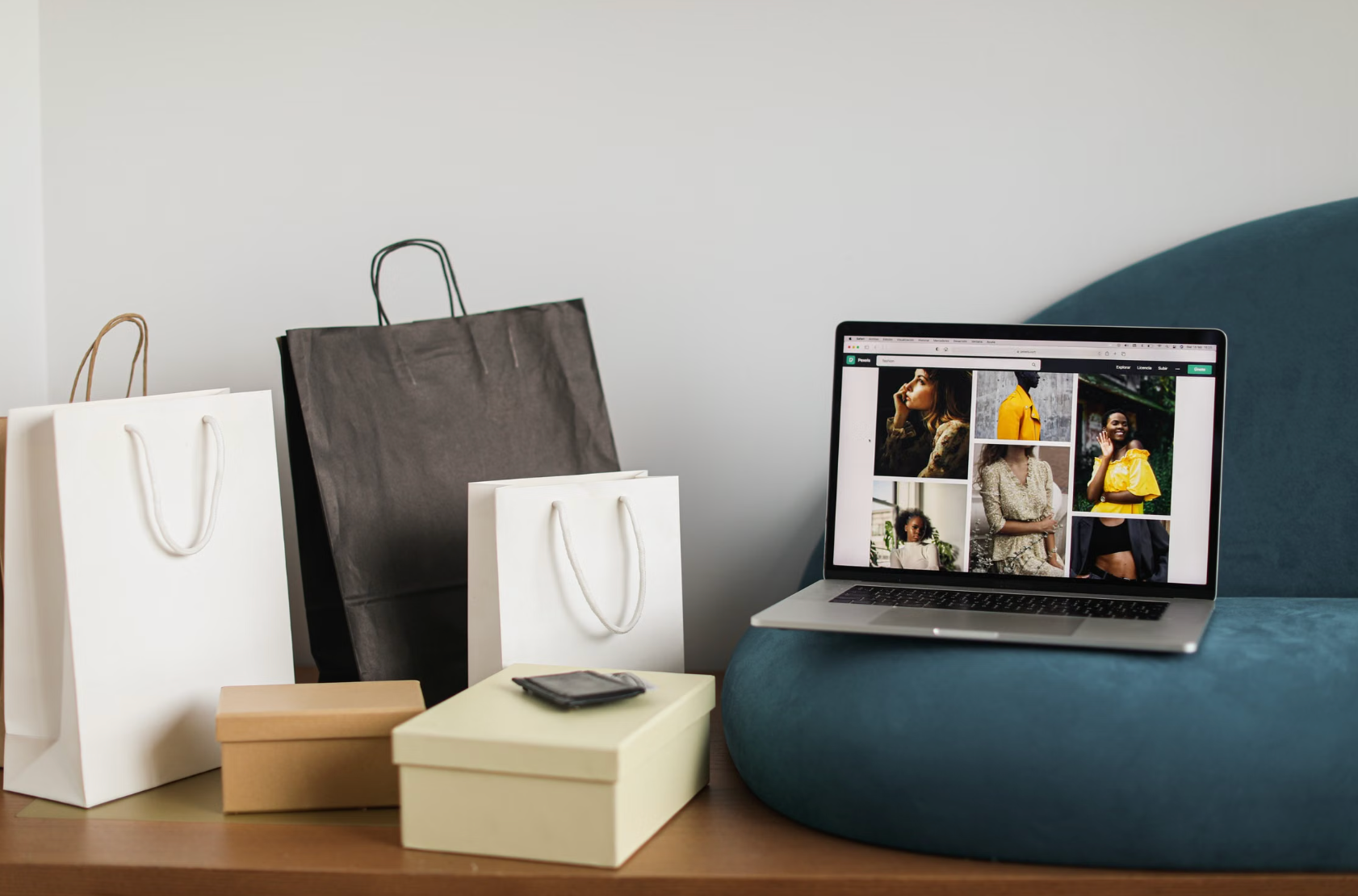 How to Design a Multi-Brand Ecommerce Architecture