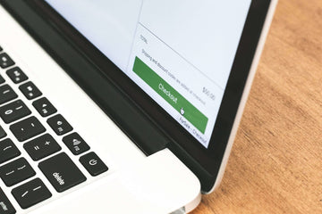Top Ways to Offer a Seamless Shopping Experience on Your Retail and Shopify Store