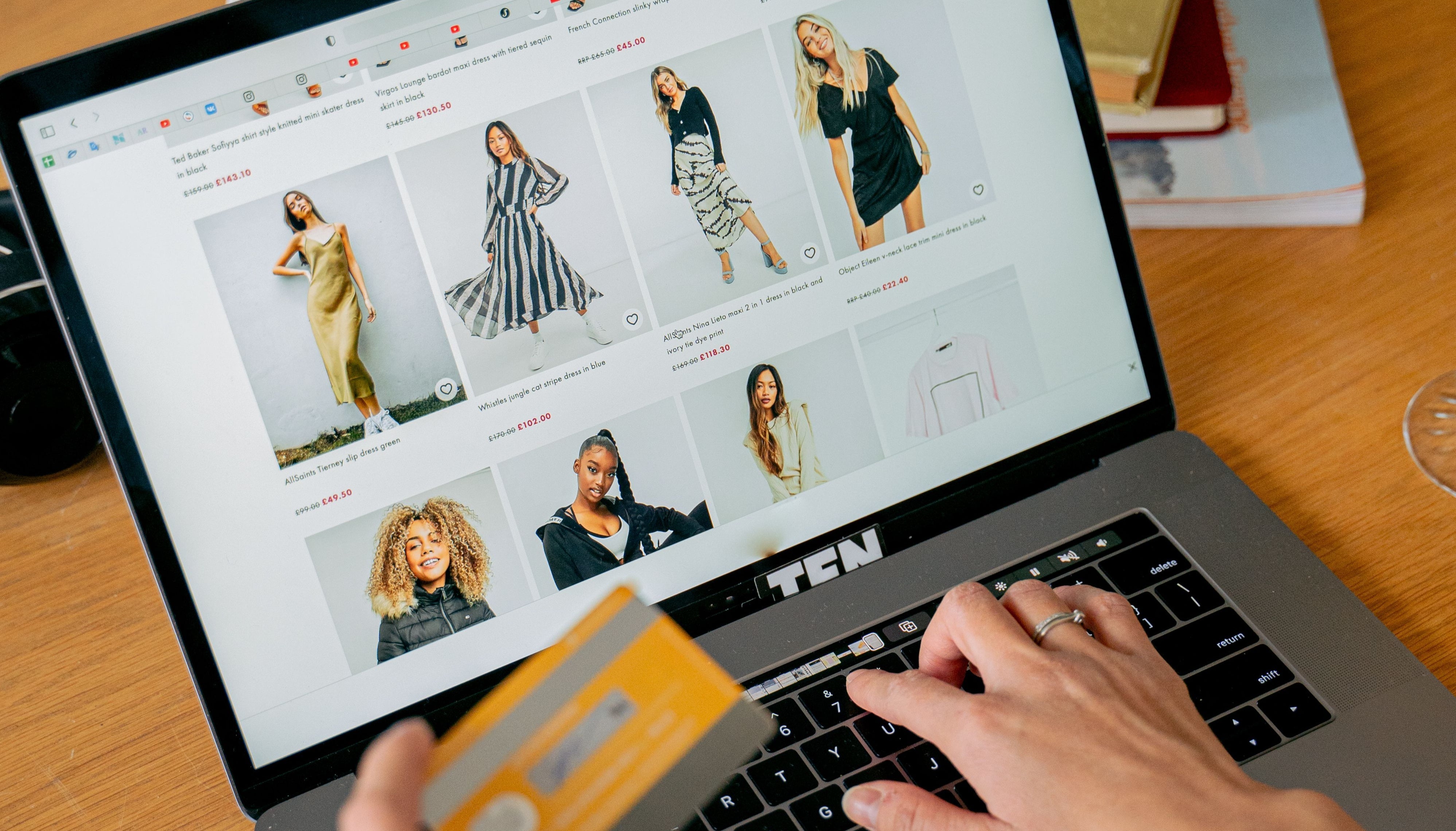 Shopify Solutions Architect: Who They Are and 10 Things to Look For